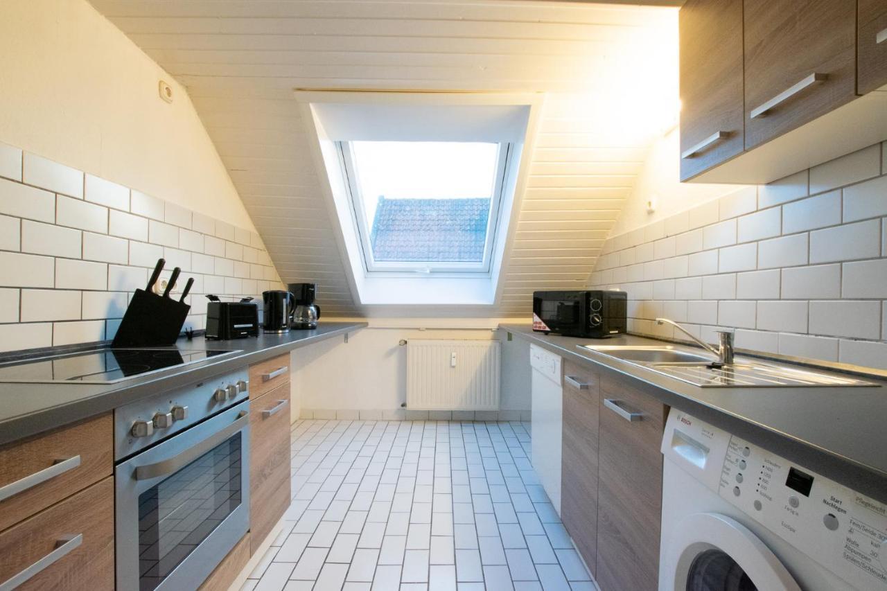 Raj Living - 1 , 3 And 4 Room Apartments - 20 Min Messe Dus & Airport Dus Meerbusch Exterior photo