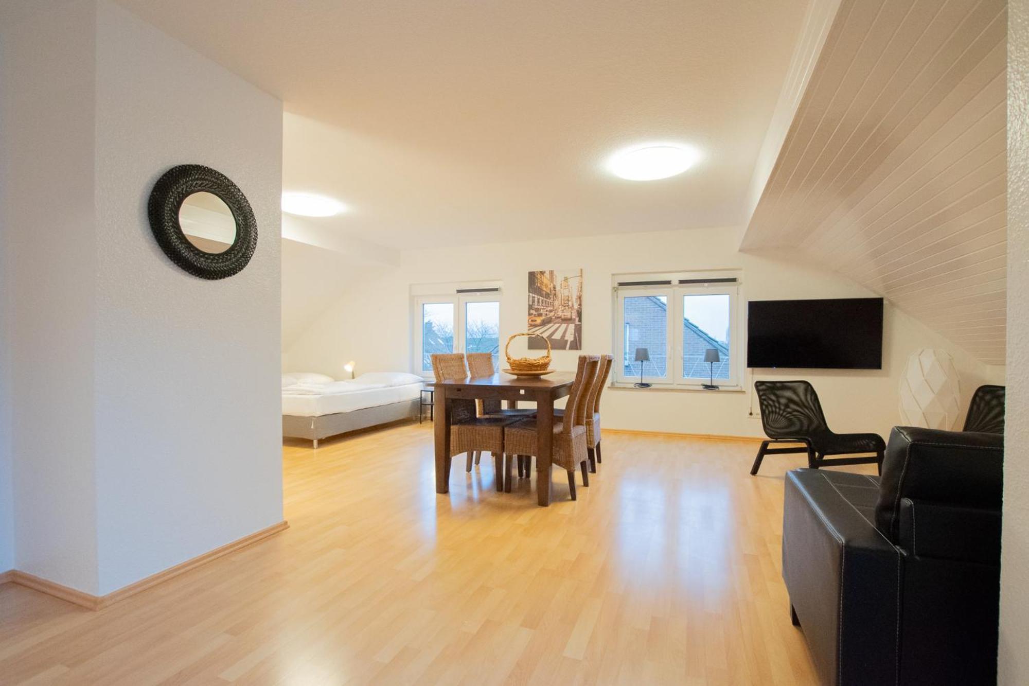 Raj Living - 1 , 3 And 4 Room Apartments - 20 Min Messe Dus & Airport Dus Meerbusch Exterior photo