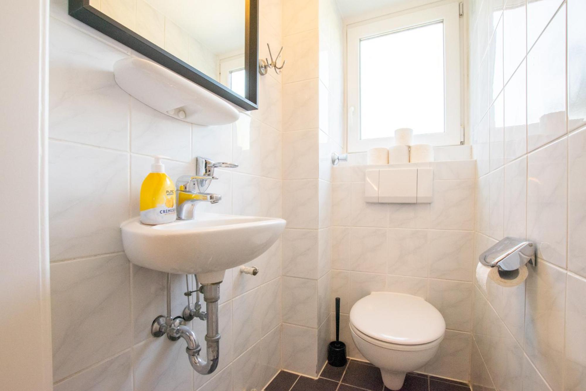 Raj Living - 1 , 3 And 4 Room Apartments - 20 Min Messe Dus & Airport Dus Meerbusch Exterior photo